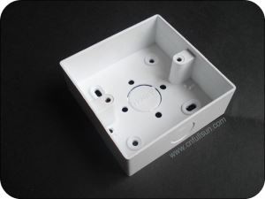 PVC ηλεκτρική αυτοσβενόμενη συμμορία κιβωτίων